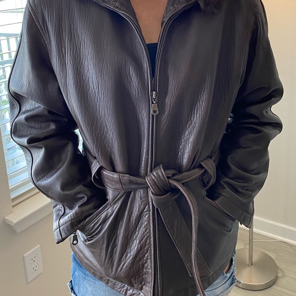 Women’s Brown Leather Jacket, Size Small - Picture 4 of 7